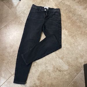 Abercrombie kids girls high rise mini mom jeans. Size 13/14.